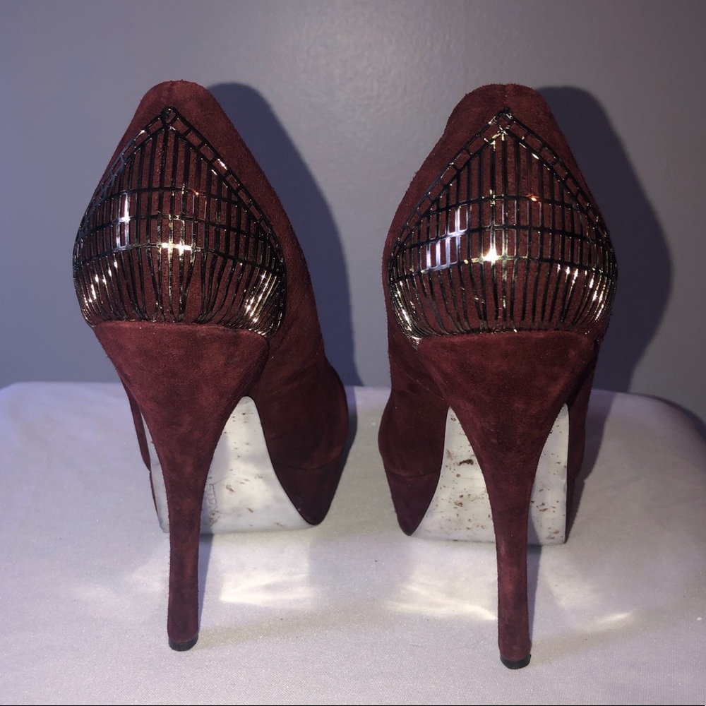 Burgundy suede heel